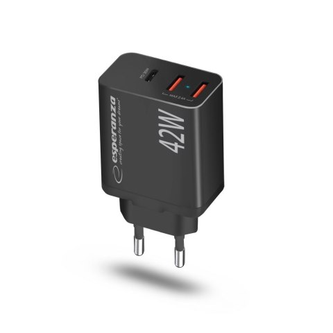 EZC106K Esperanza ładowarka sieciowa 42w usb-c pd 30w / 2x usb-a 12w EZC106K Esperanza ładowarka sieciowa 42w usb-c pd 30w / 2x usb-a 12w