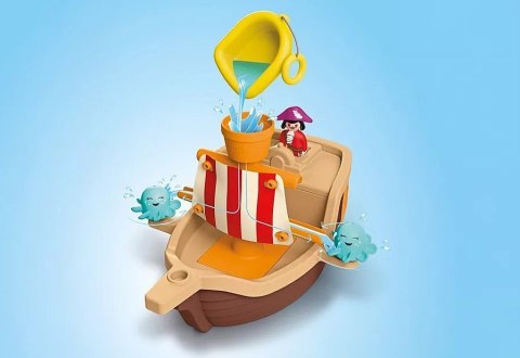 Zestaw z figurkami junior & disney piracki statek piotrusia pana Zestaw z figurkami junior & disney piracki statek piotrusia pana