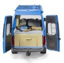 Pojazd mb sprinter camper z figurką i akcesoriami
