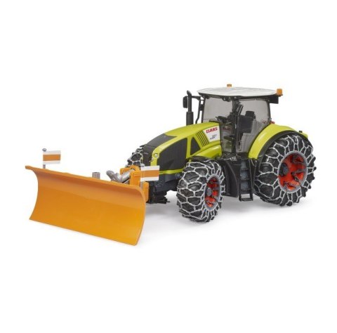 Traktor claas axion 950 z pługiem do śniegu Traktor claas axion 950 z pługiem do śniegu